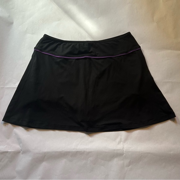 Inno Purple Lined Black Skort With Pockets Women’s Size Medium - Picture 1 of 9